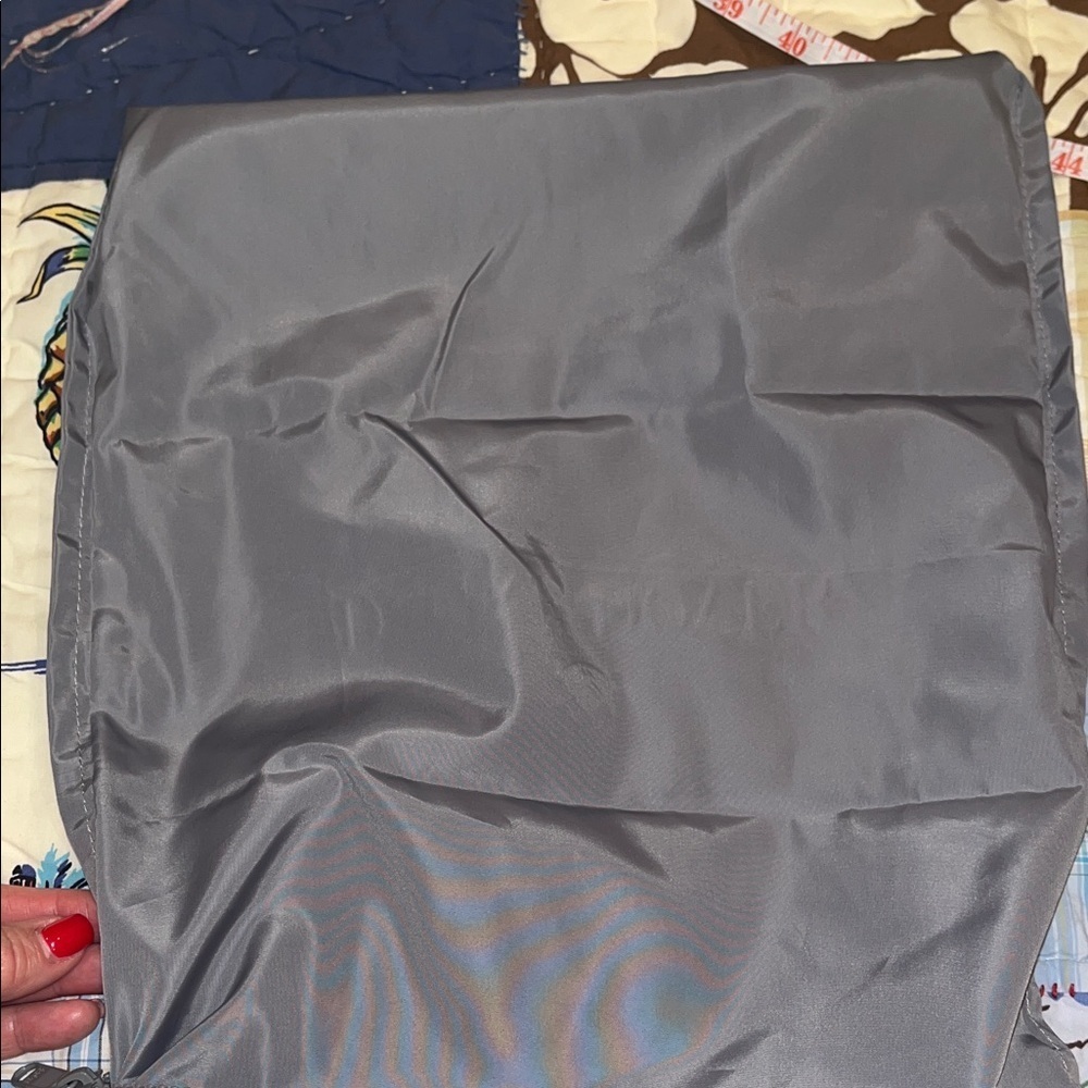 Dagne Dover Zip Shut w/ side grommet Charcoal Grey Dust /Storage Bag OS - Picture 7 of 9
